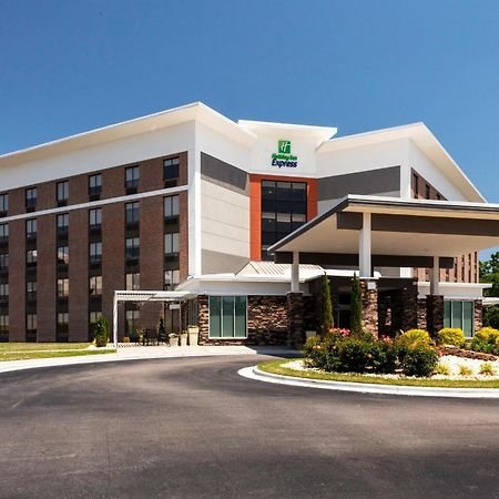 Holiday Inn Express - Rocky Mount - Sports Center By Ihg Exterior photo